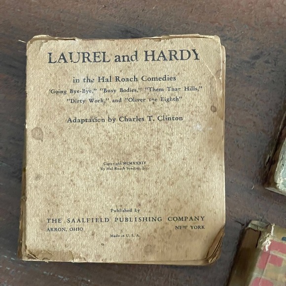 Vintage 1930's 05 Mini Books Popeye , Flash Gordon , Laurel & hardy, Donald Duck - Picture 2 of 12